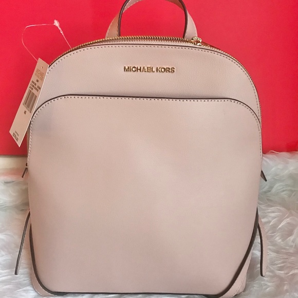 Michael Kors Handbags - 🌺 NEW MK MICHAEL KORS LARGE BLOSSOM EMMY BACKPACK